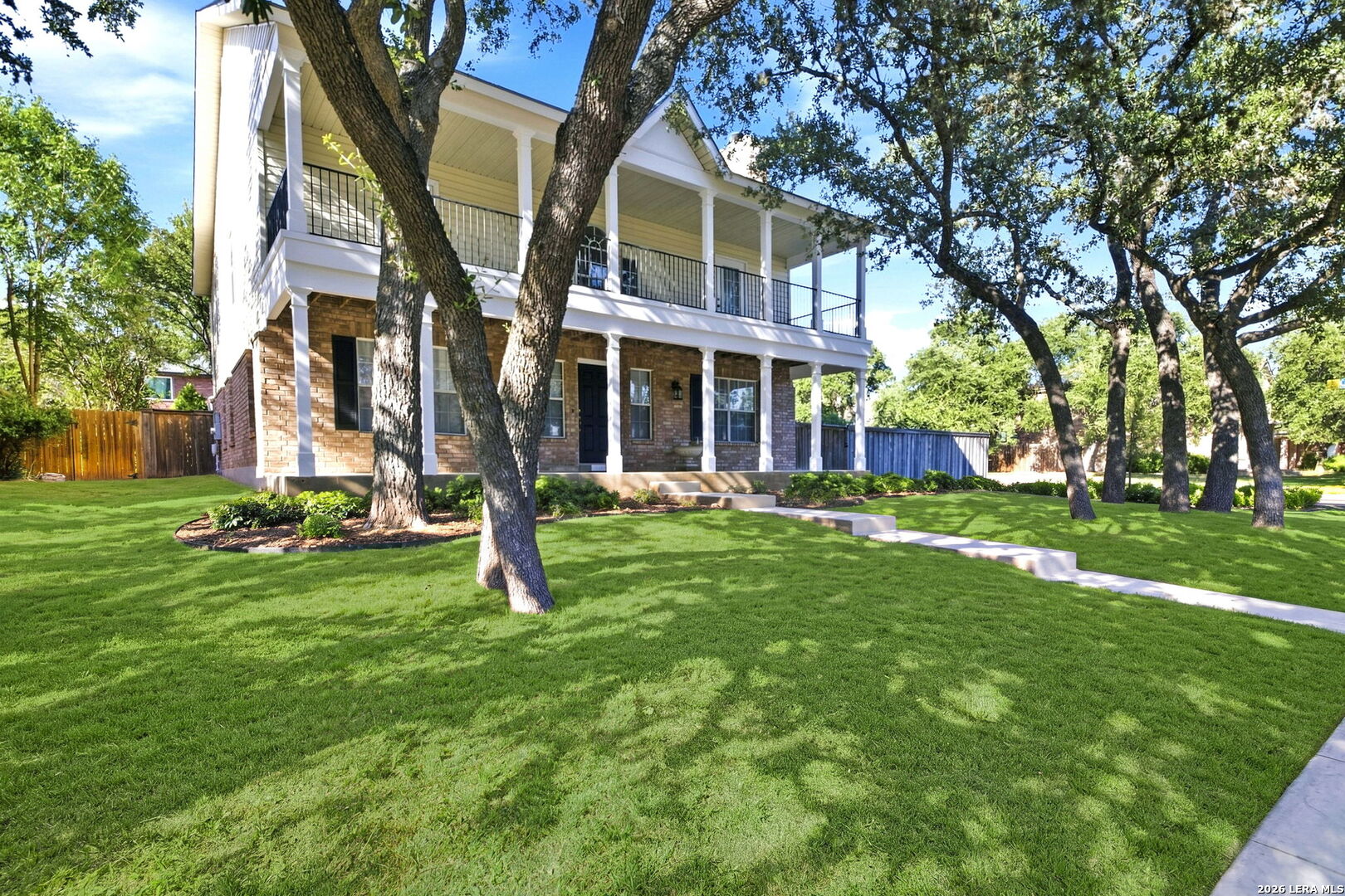 main property photo 4