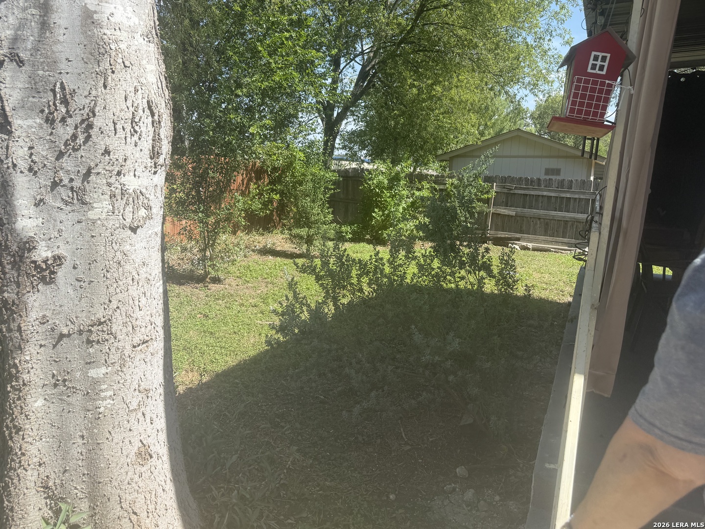main property photo 31