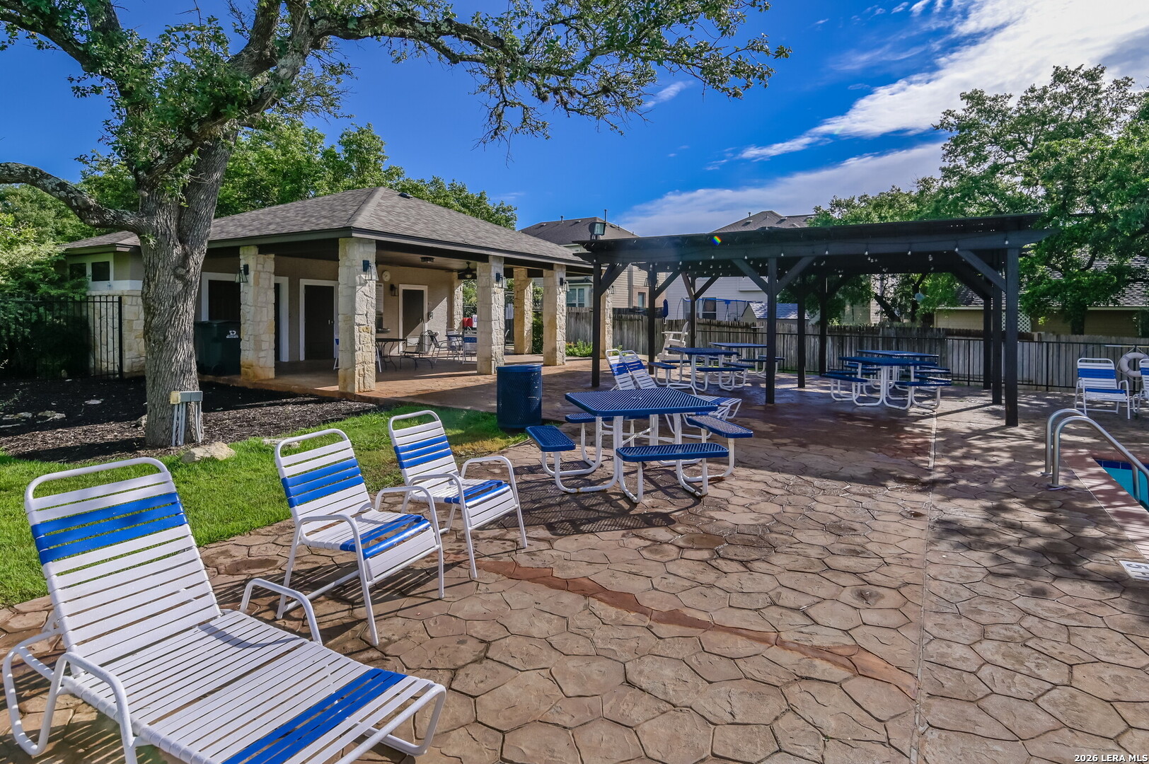 main property photo 59