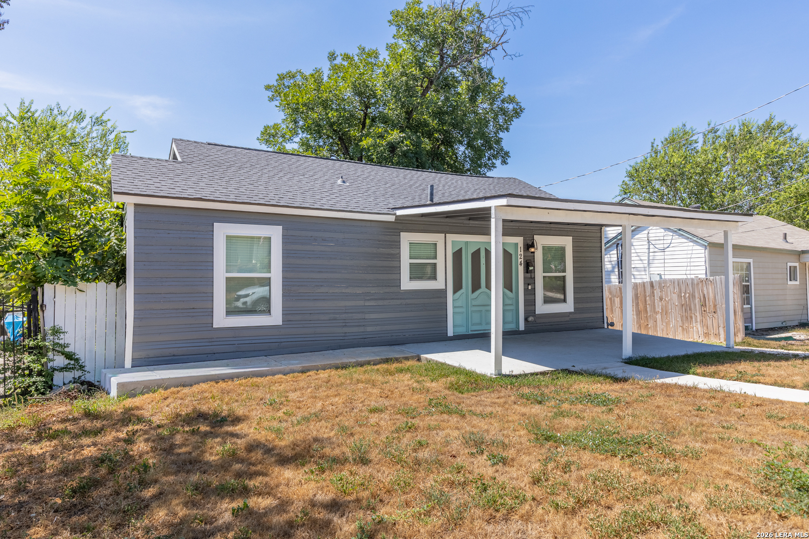 main property photo 2