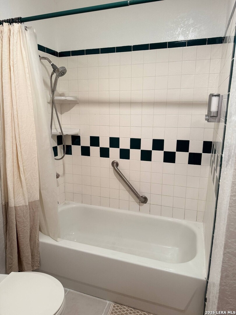 main property photo 14