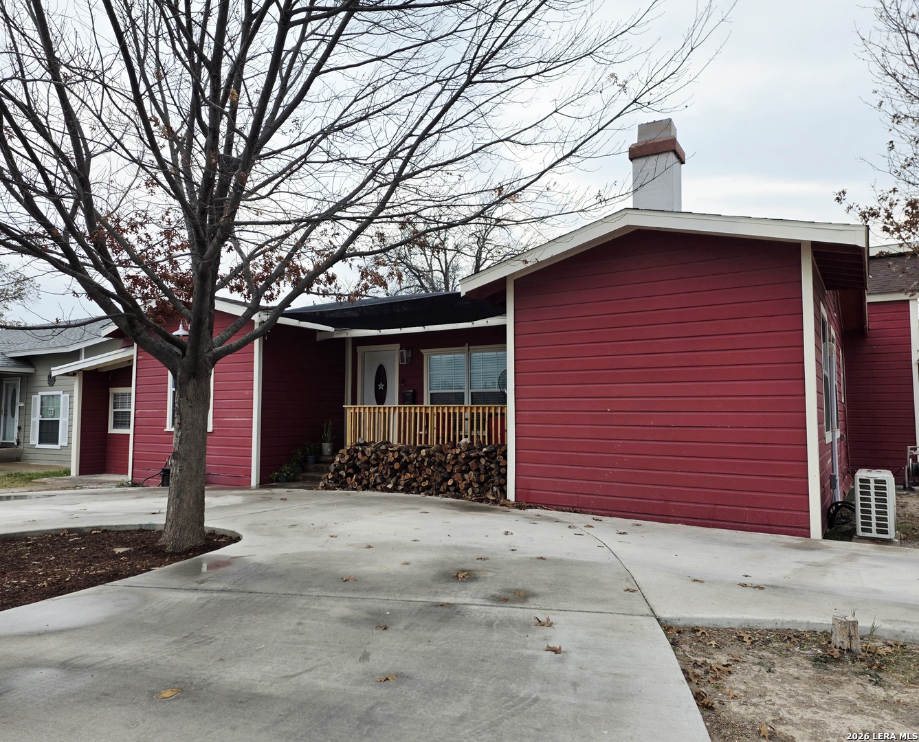 main property photo 2