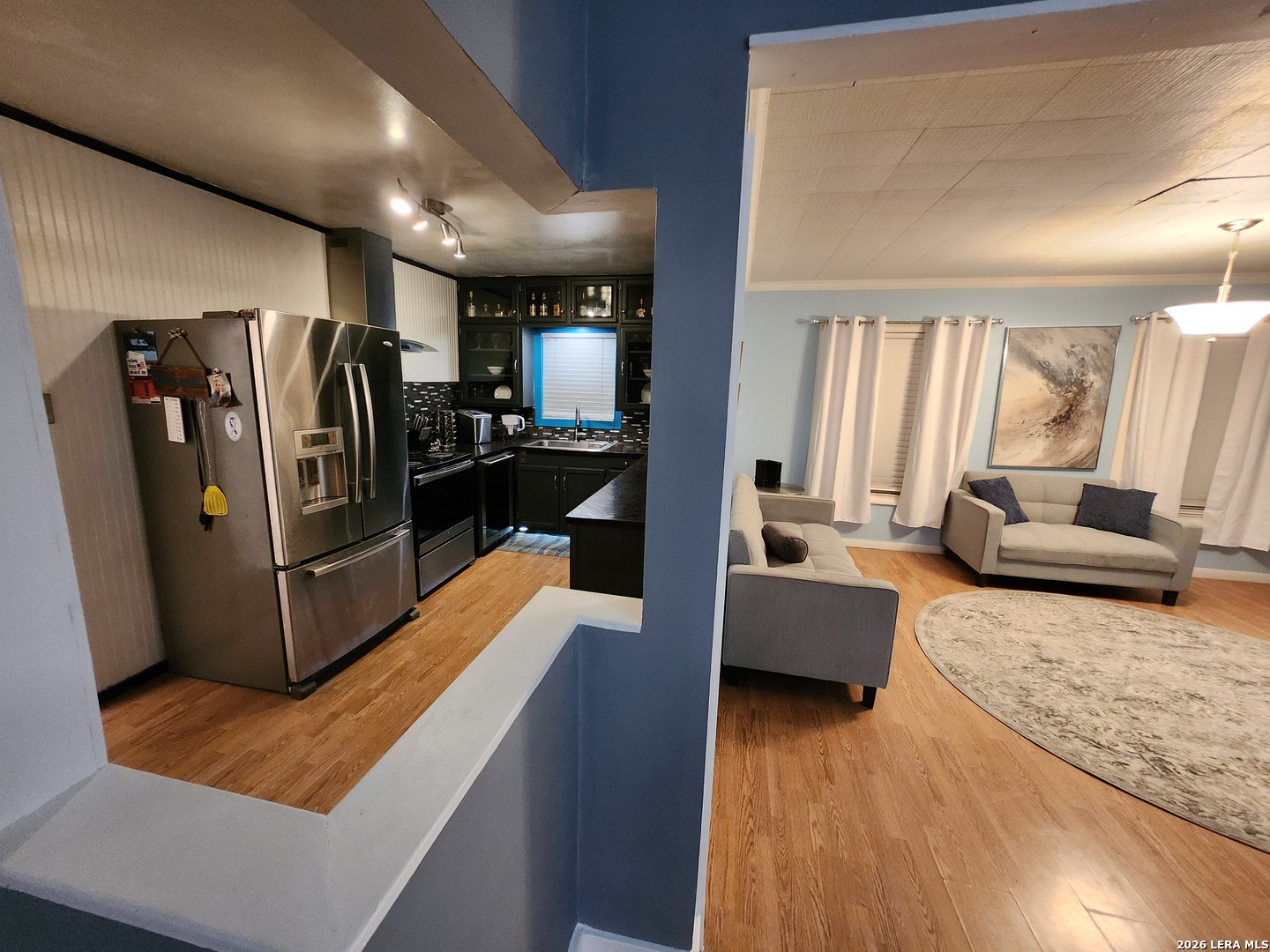main property photo 22