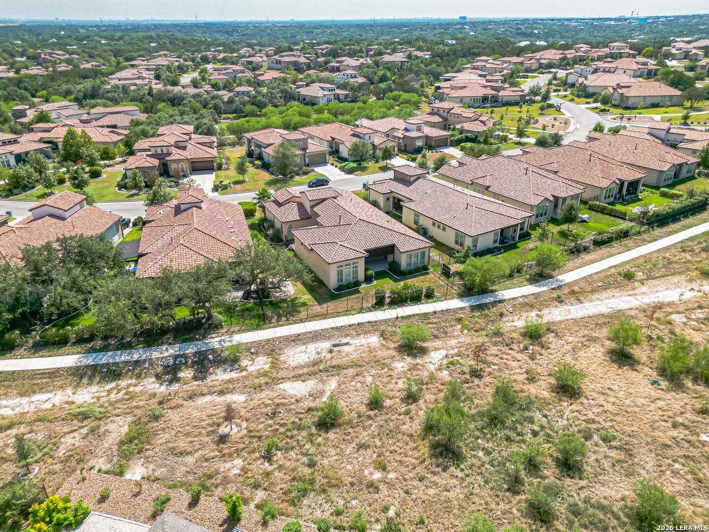 main property photo 78