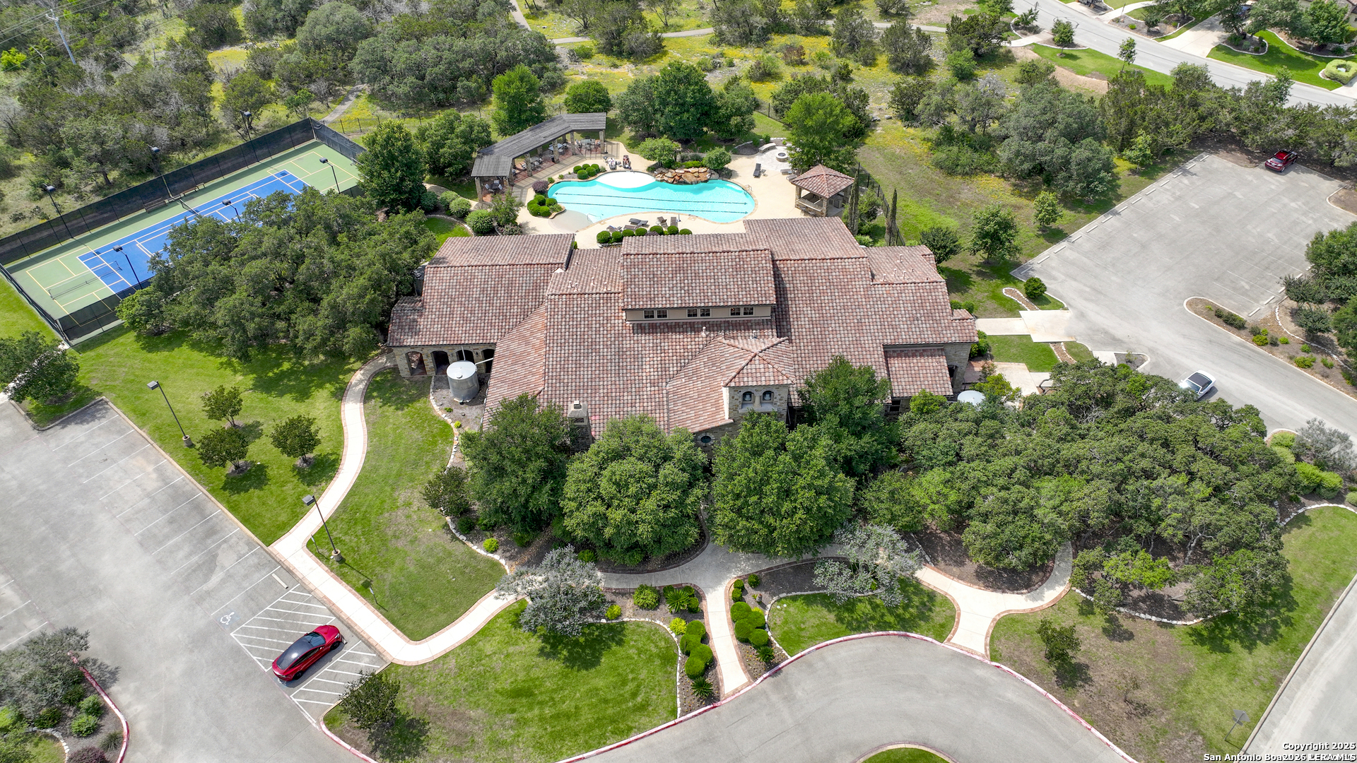 main property photo 88