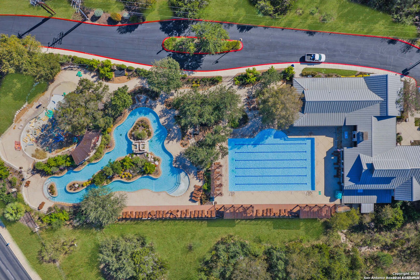 main property photo 89