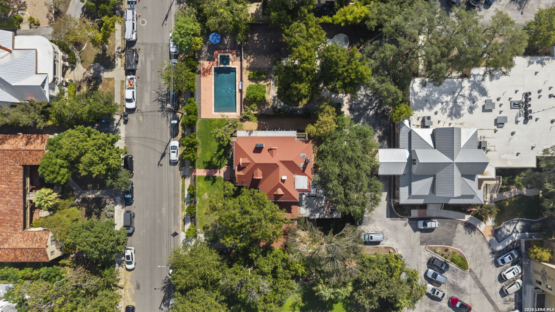 main property photo 49