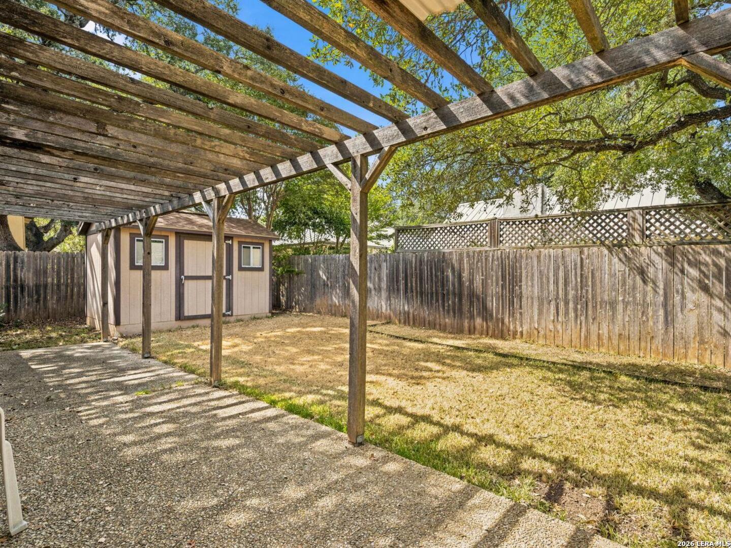 main property photo 22