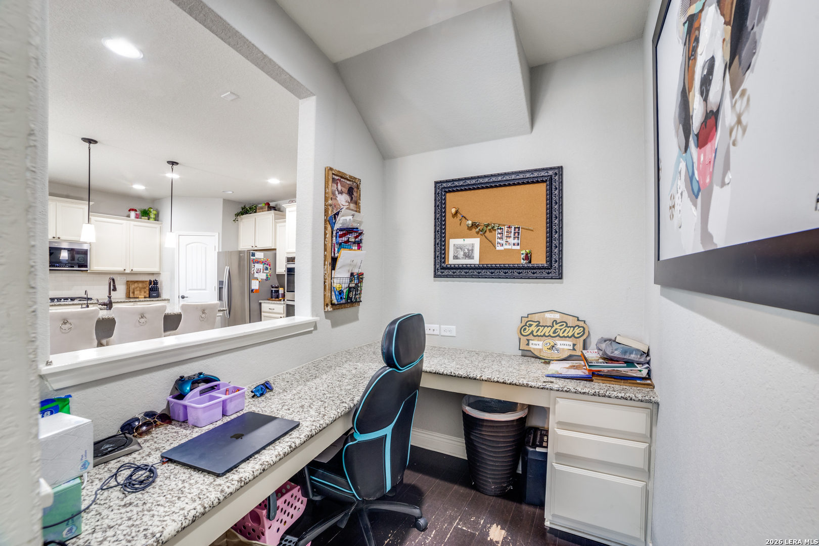 main property photo 7