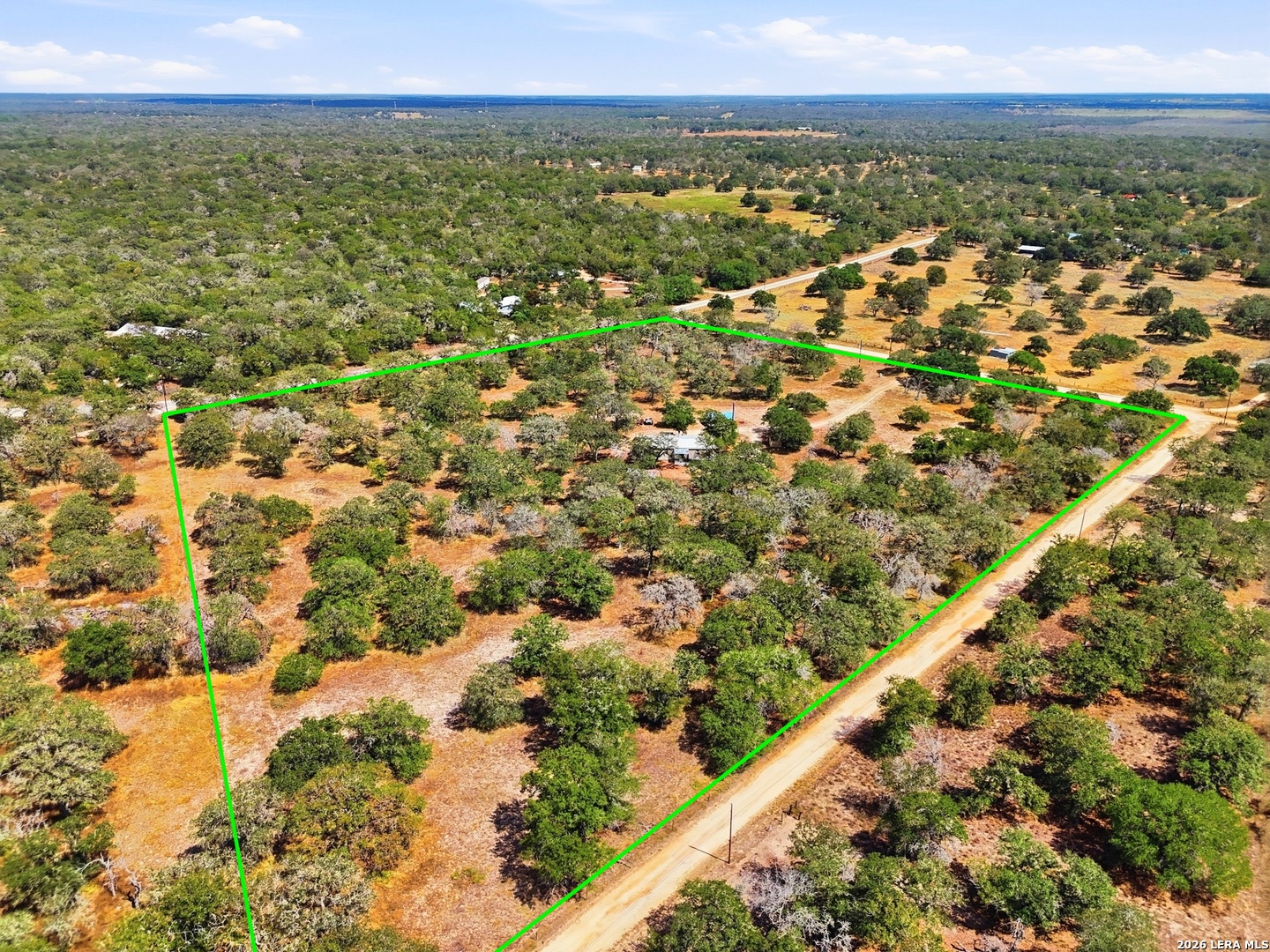 main property photo 29