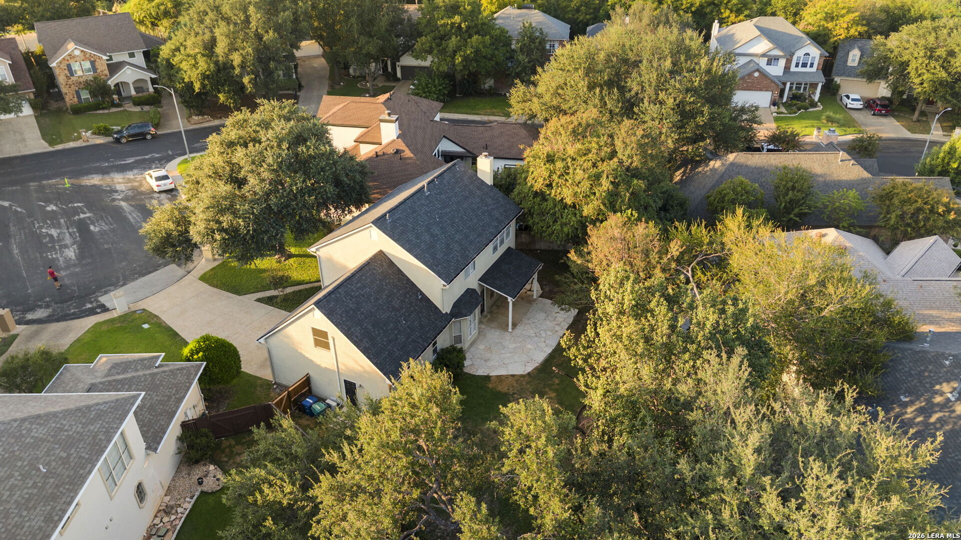 main property photo 50