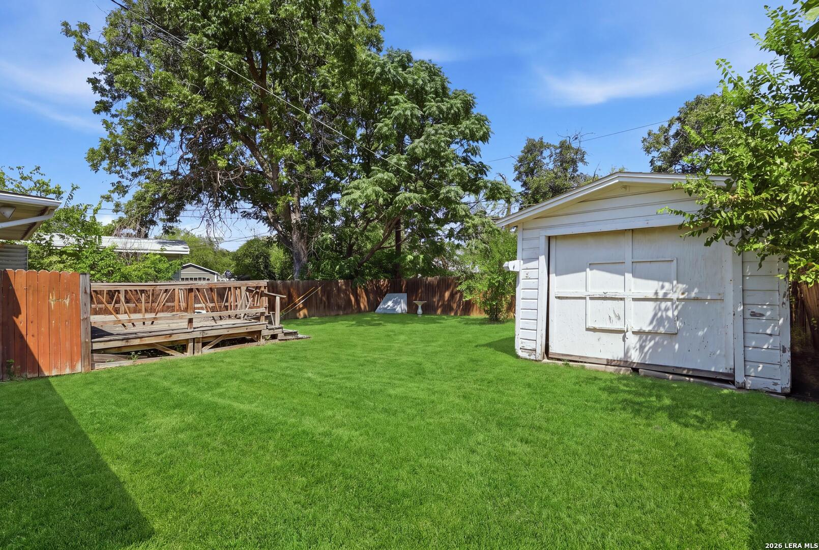 main property photo 17