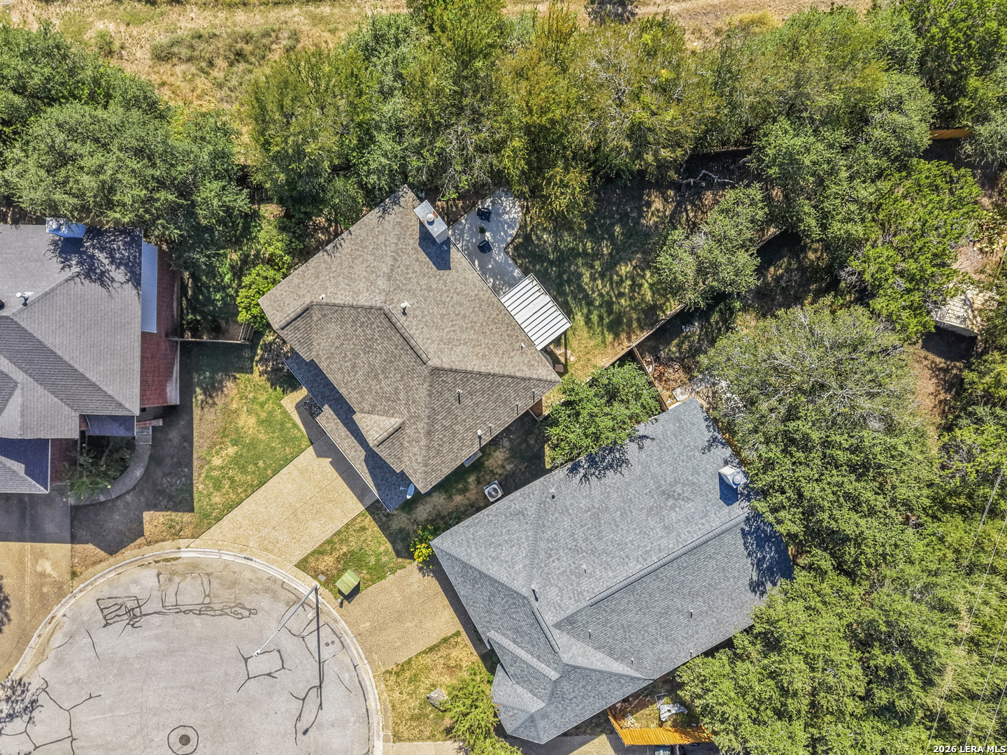 main property photo 42