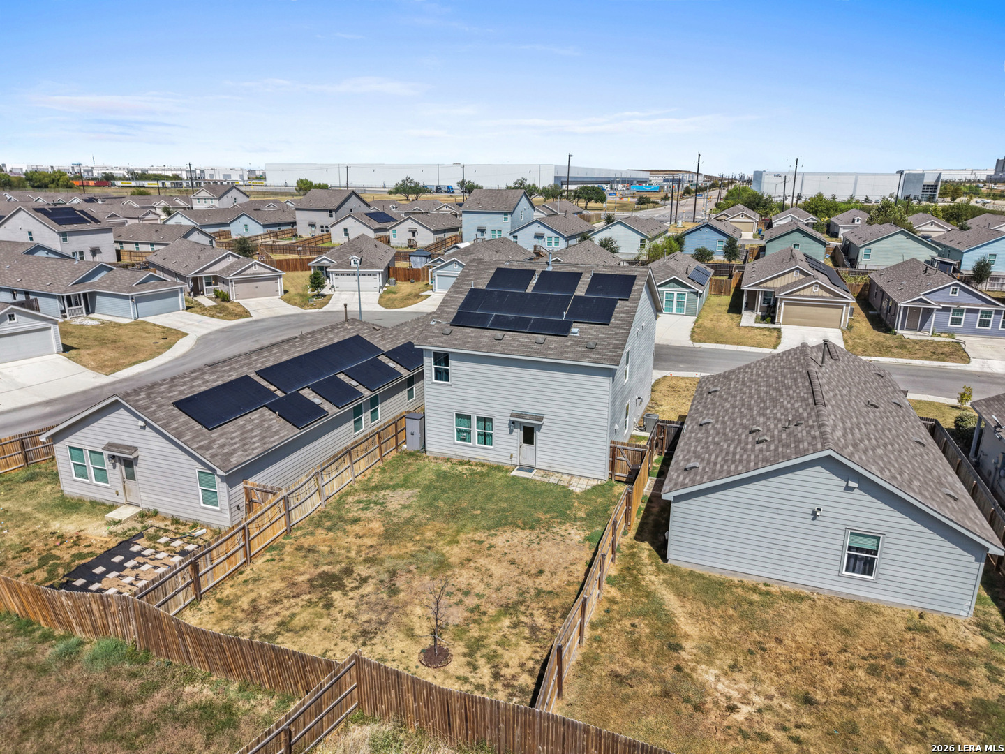 main property photo 41