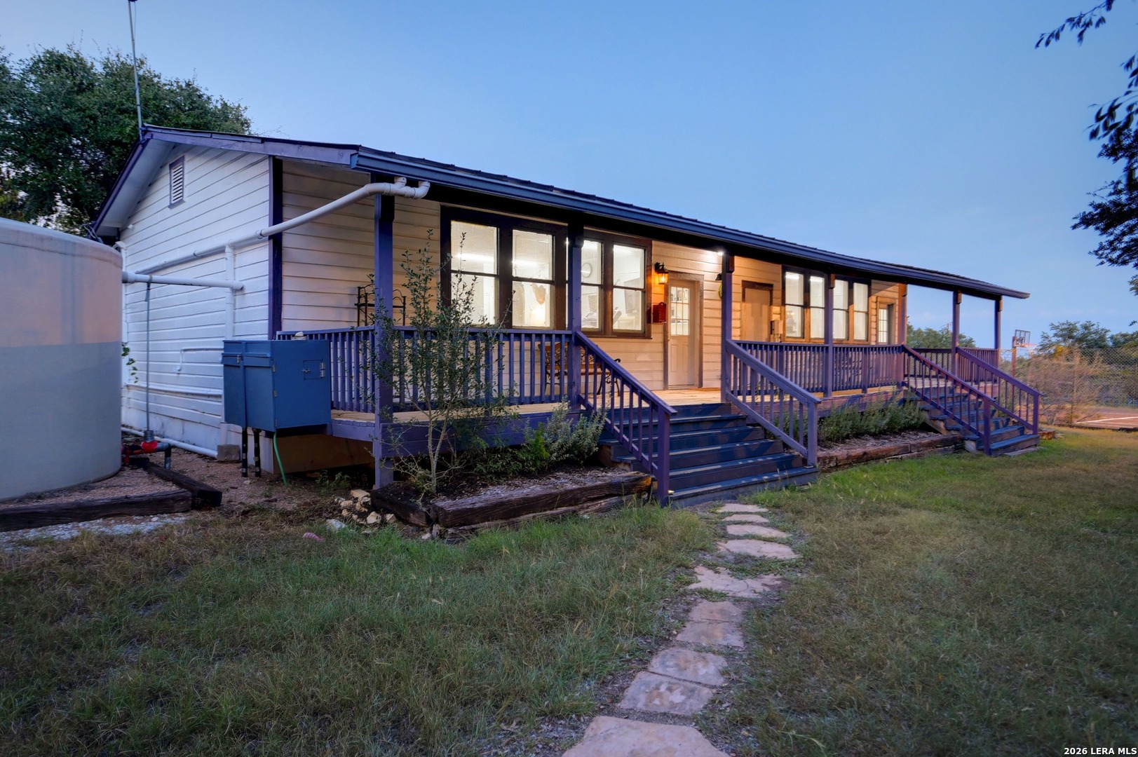main property photo 39