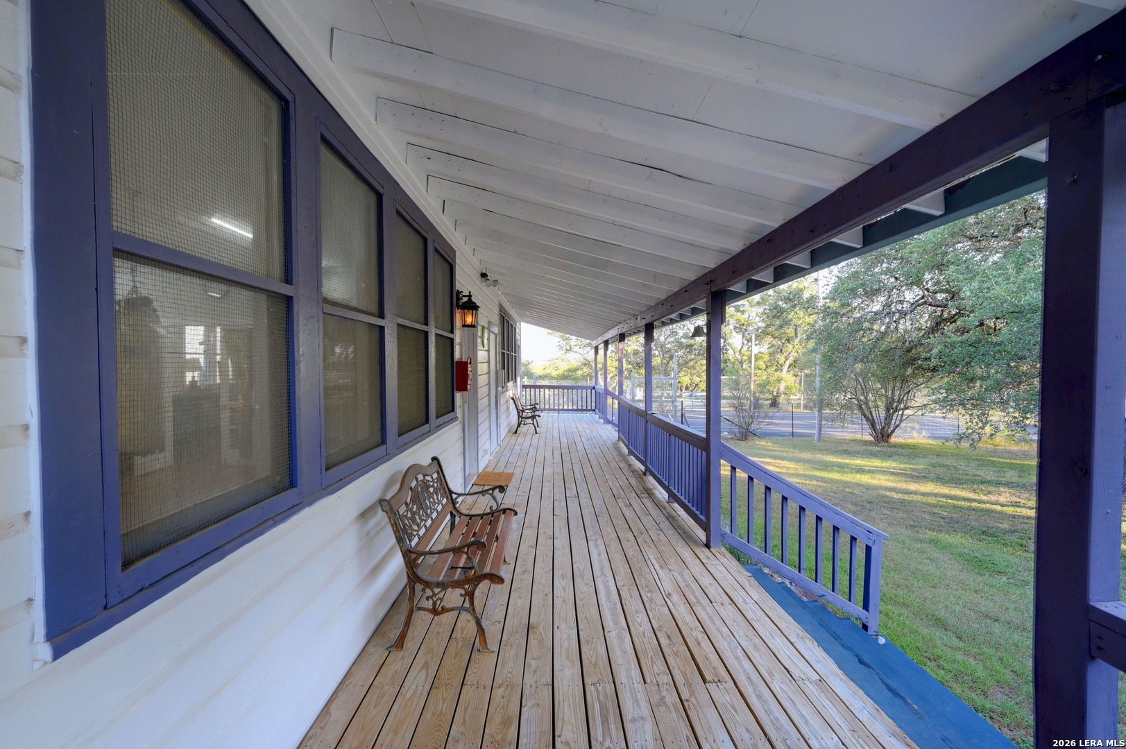 main property photo 40