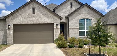 image of property with 4 Bed | 3 Bath | 2,138 Sqft