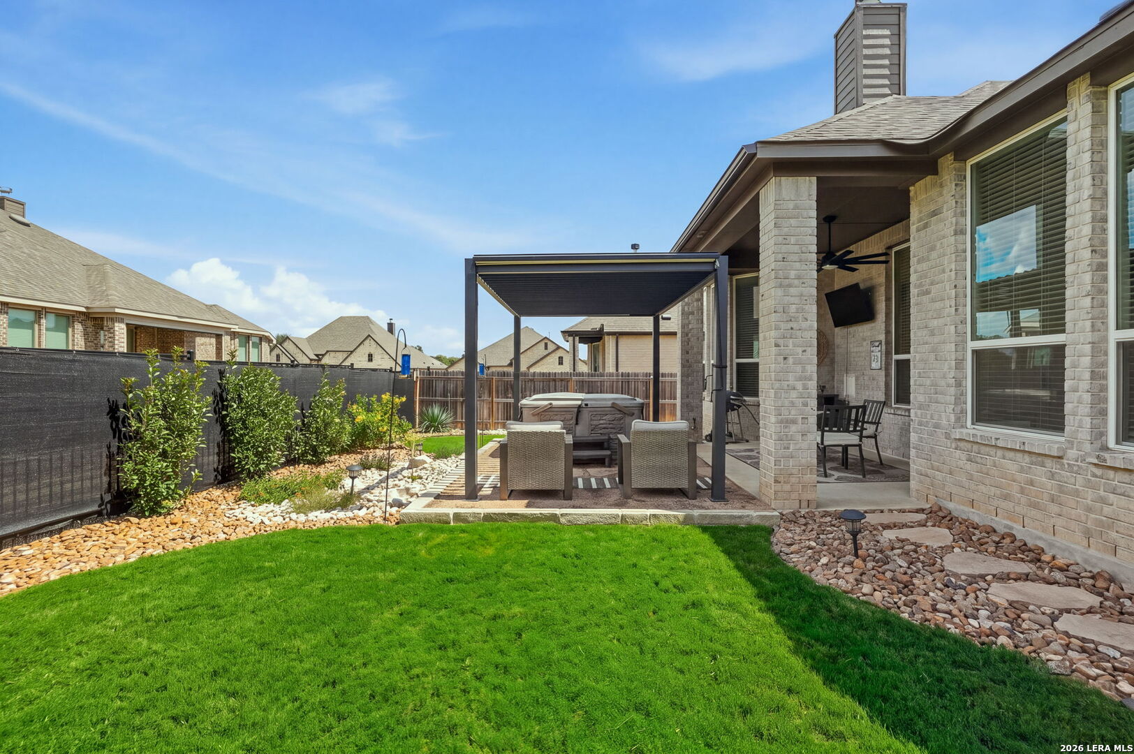 main property photo 37