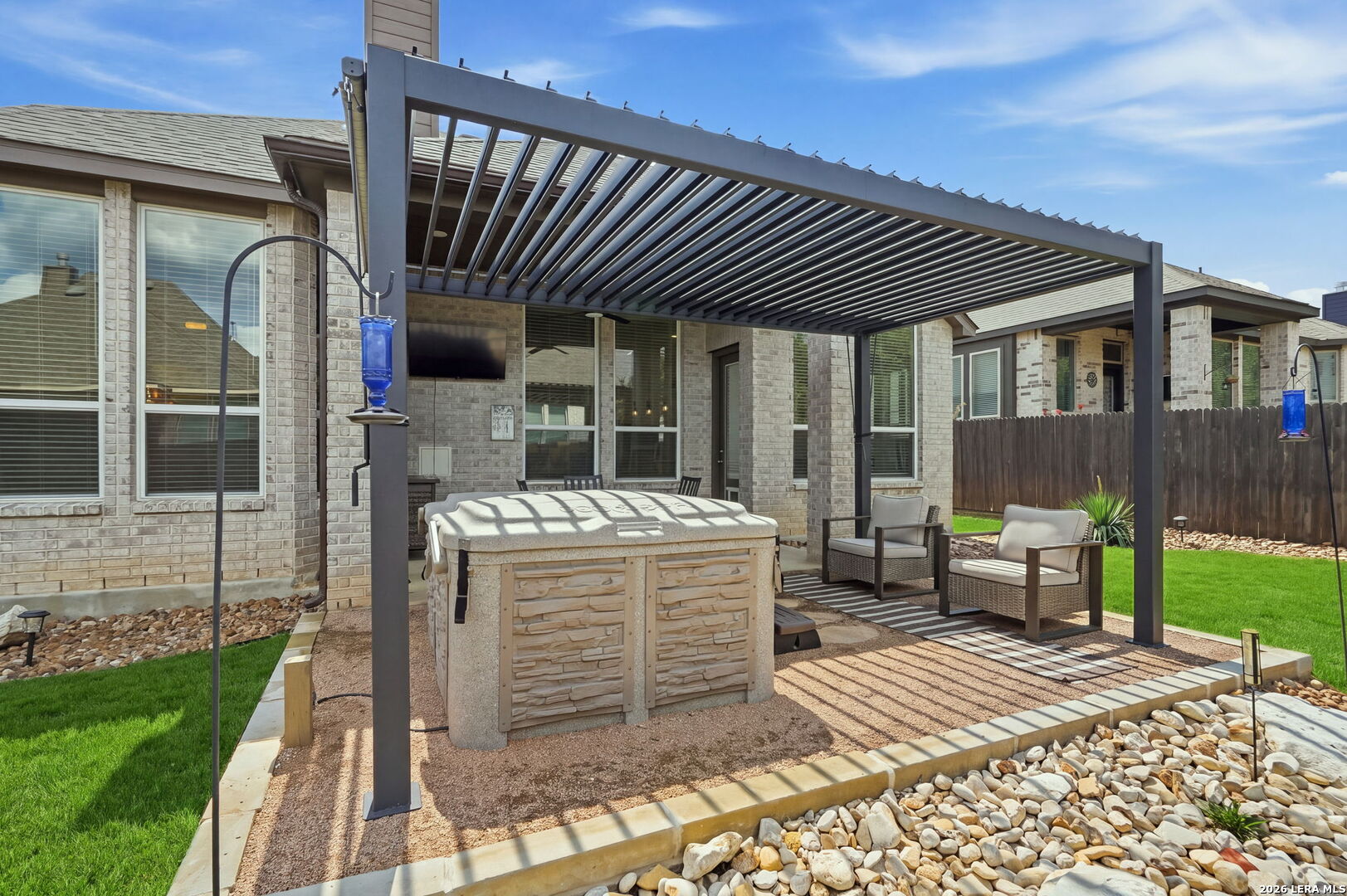 main property photo 38