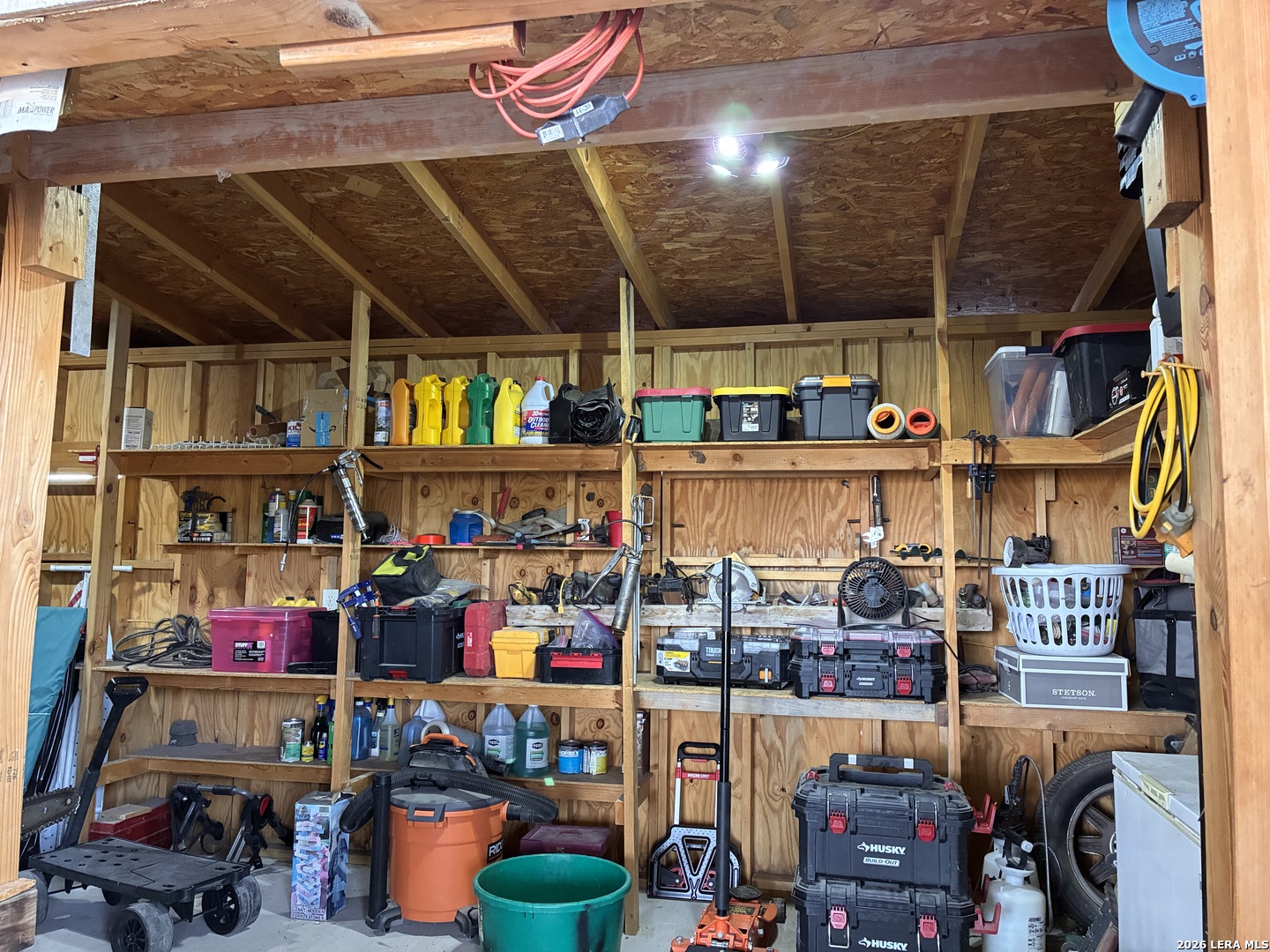 main property photo 10