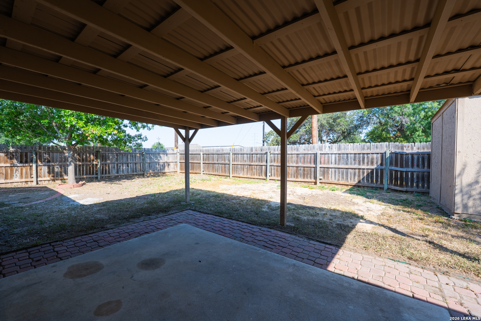 main property photo 21