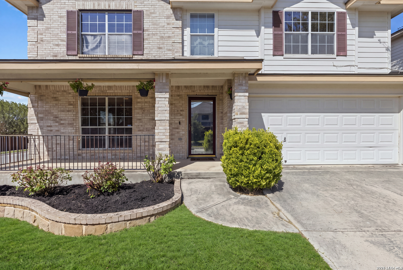 main property photo 3