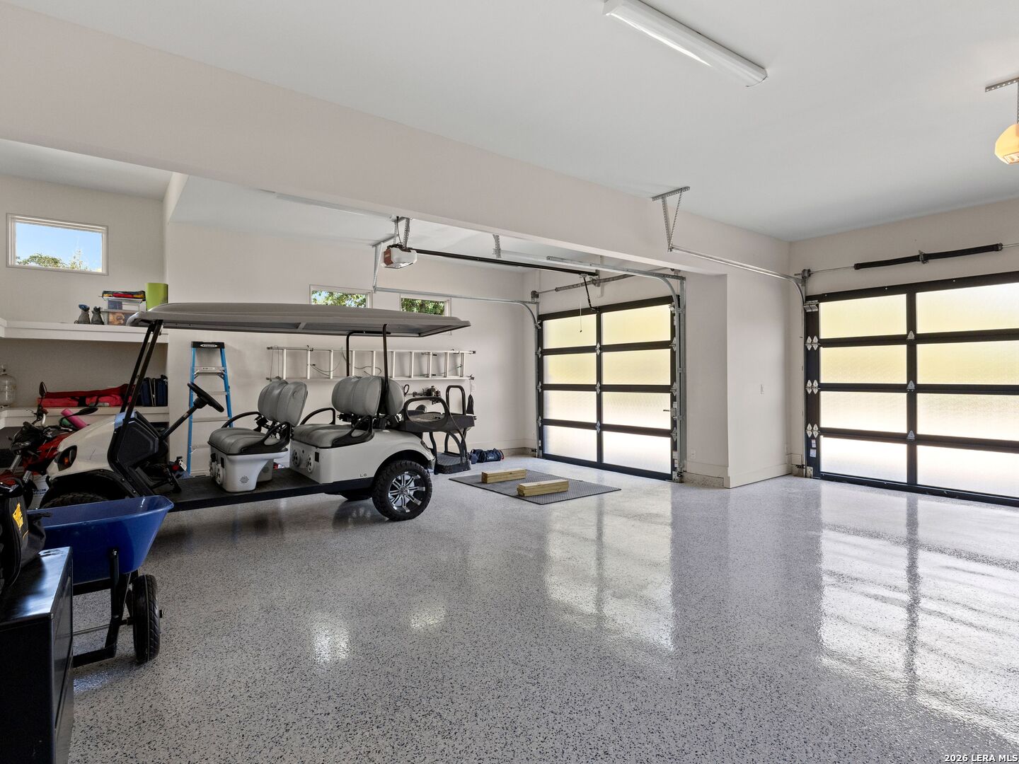 main property photo 64