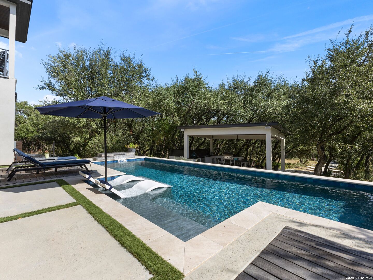 main property photo 82