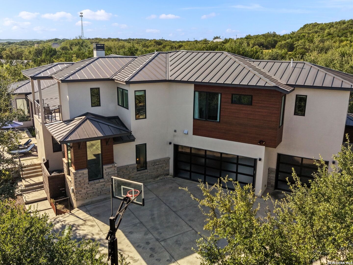 main property photo 86