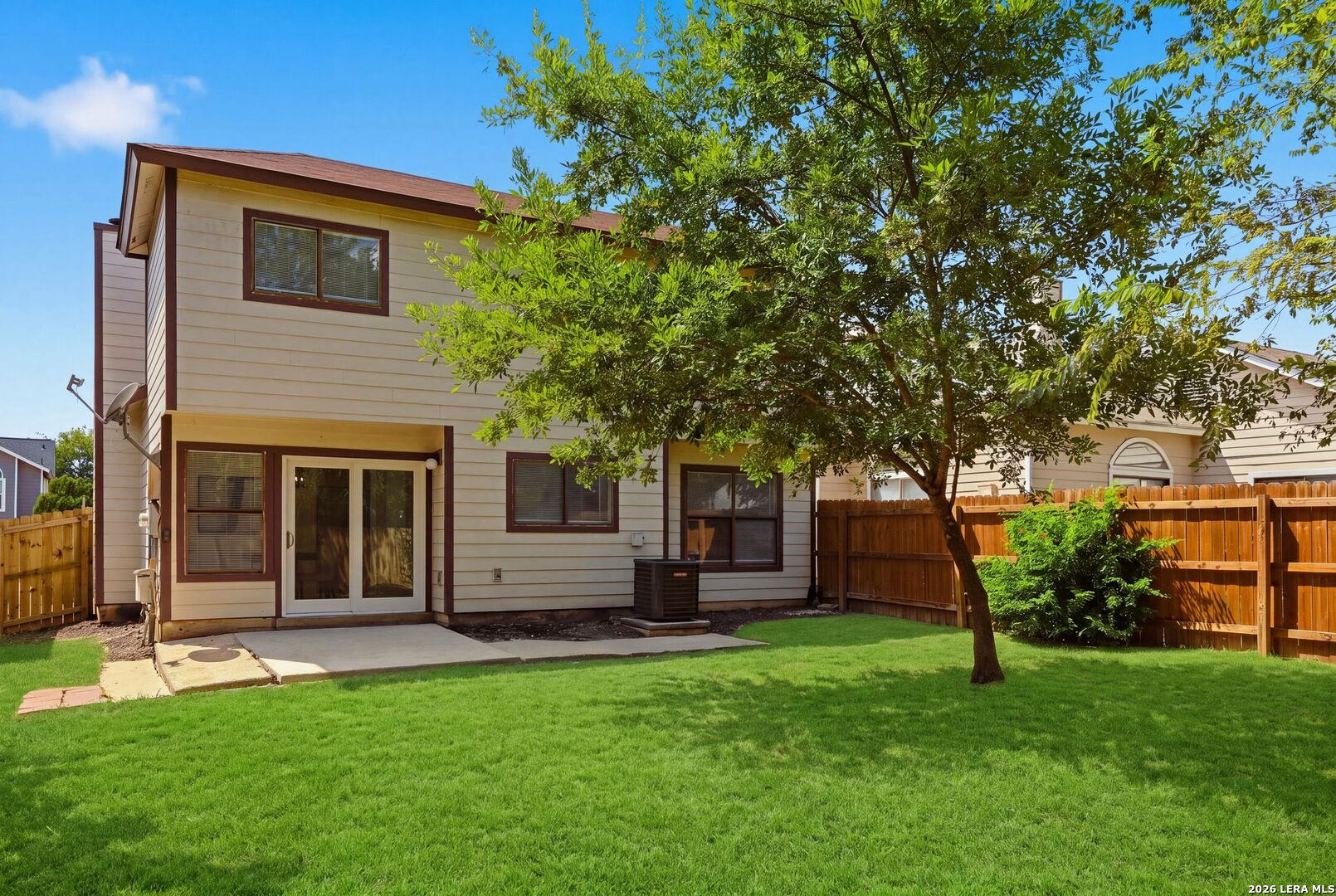 main property photo 33