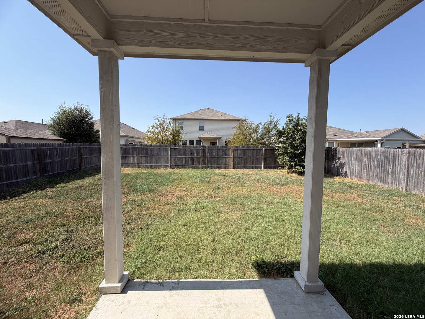 main property photo 16