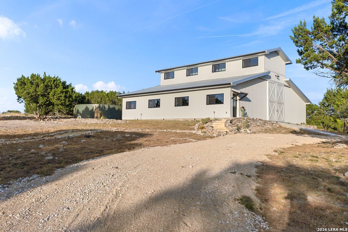 main property photo 54