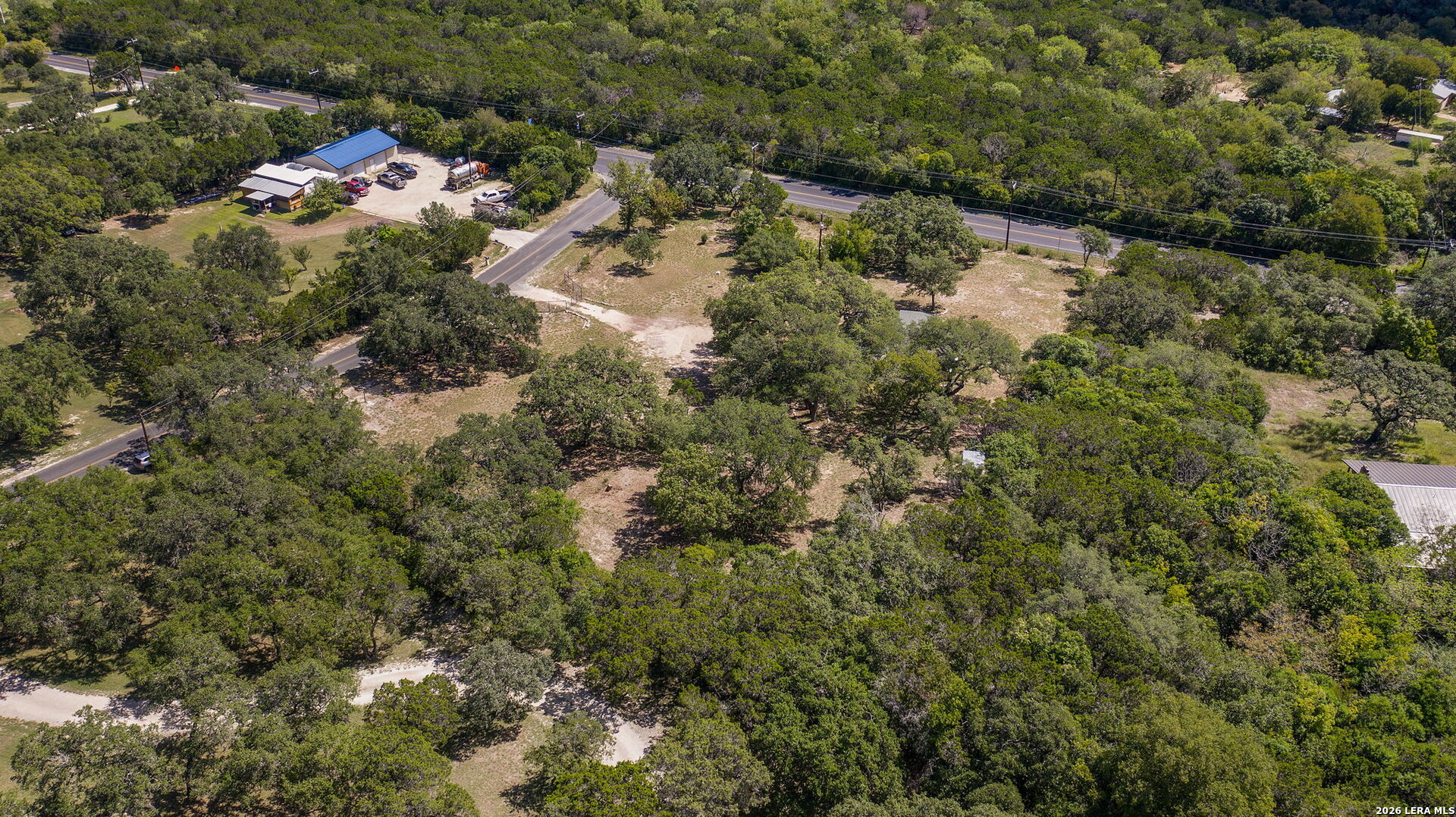 main property photo 10