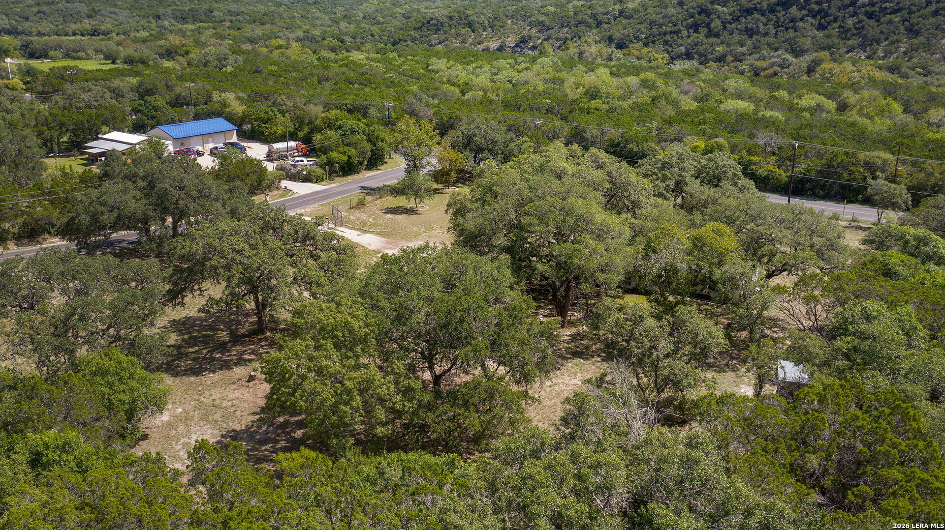main property photo 16