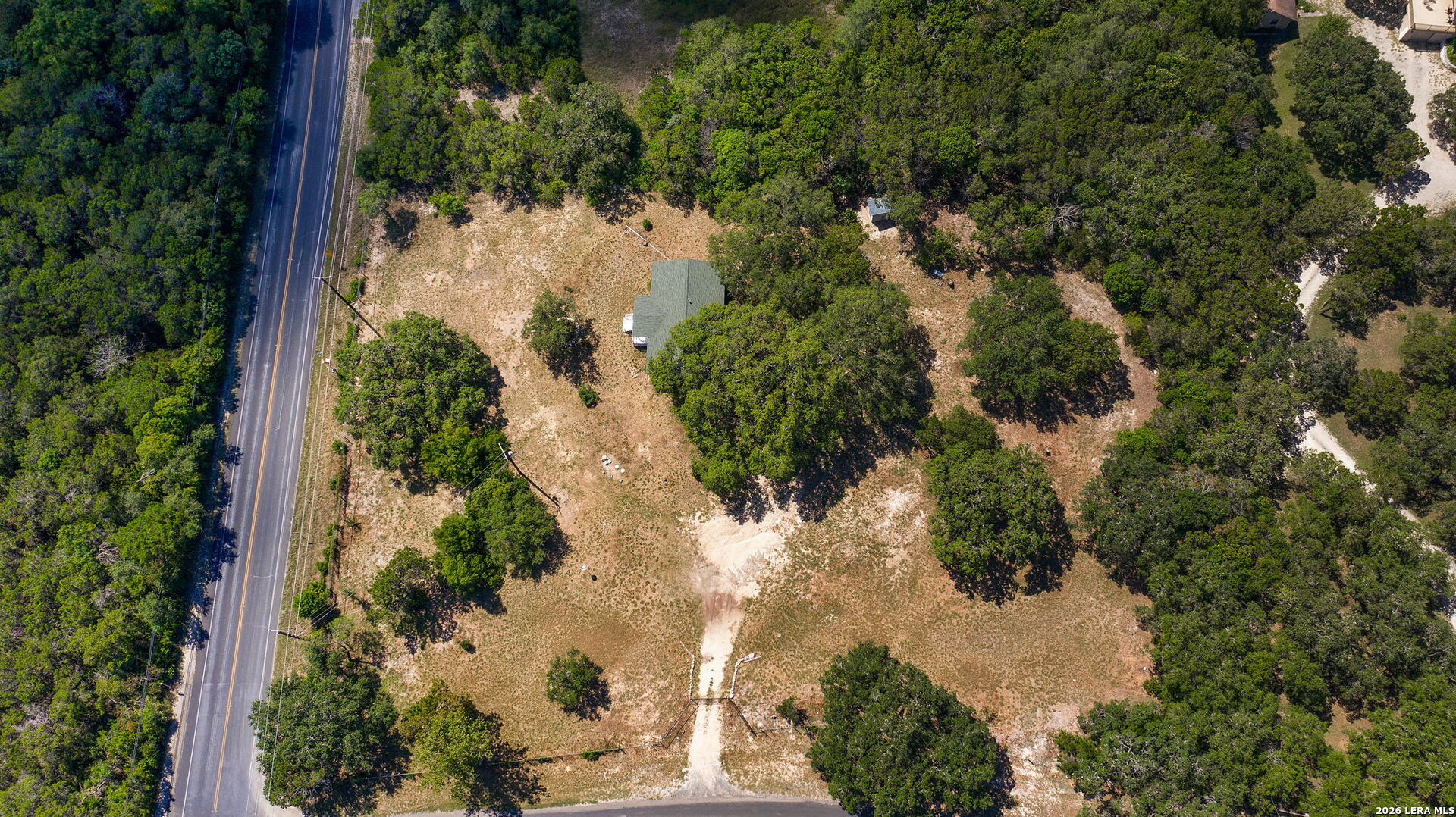 main property photo 8