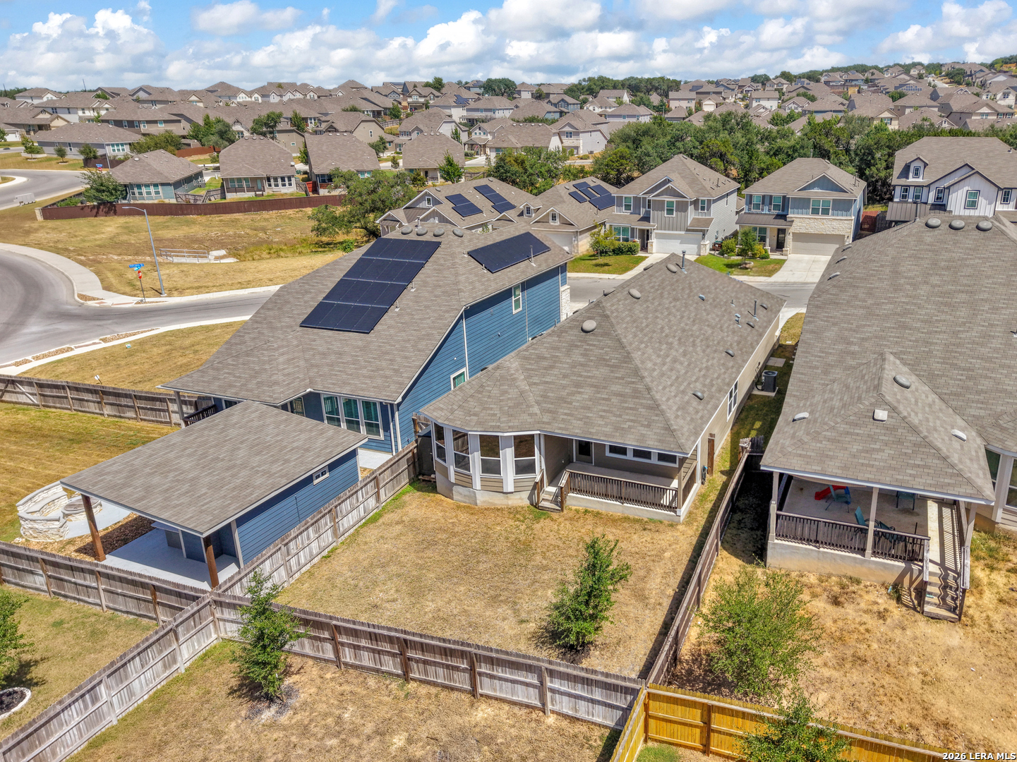 main property photo 40