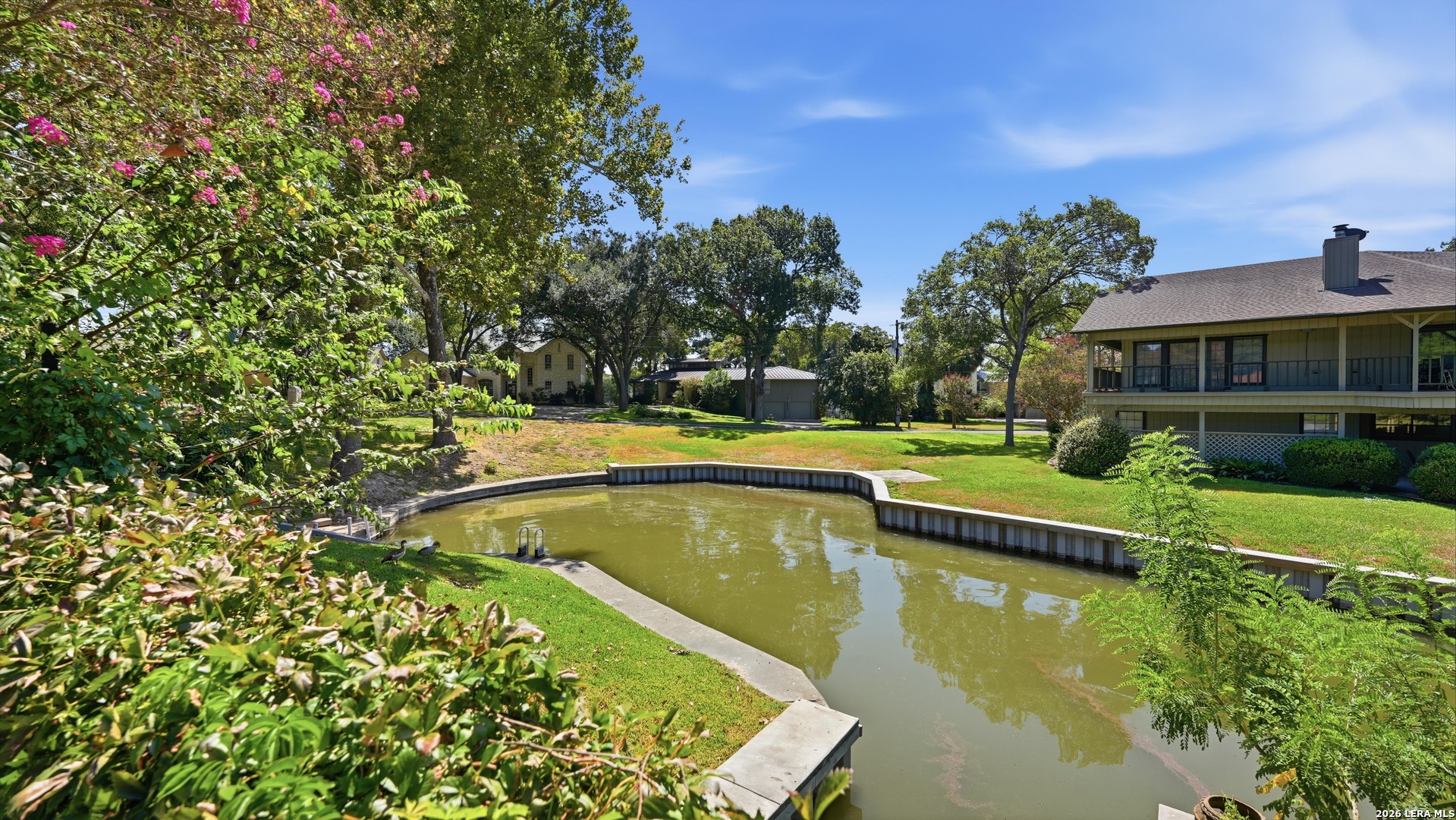 main property photo 50