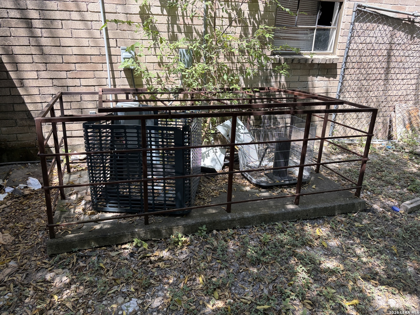 main property photo 18
