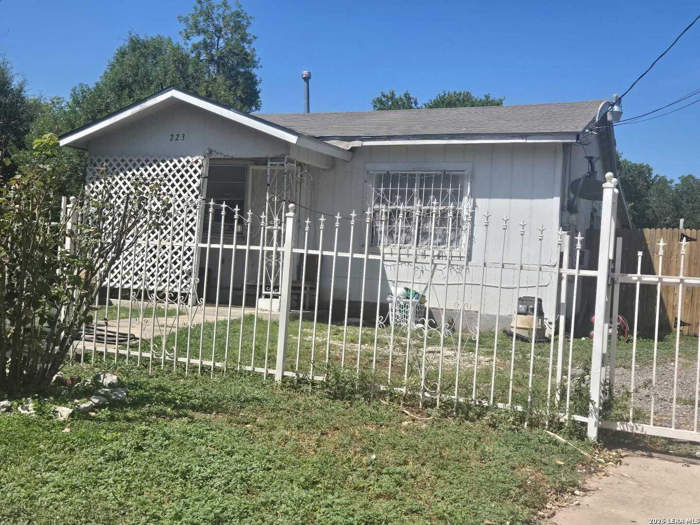 main property photo 1