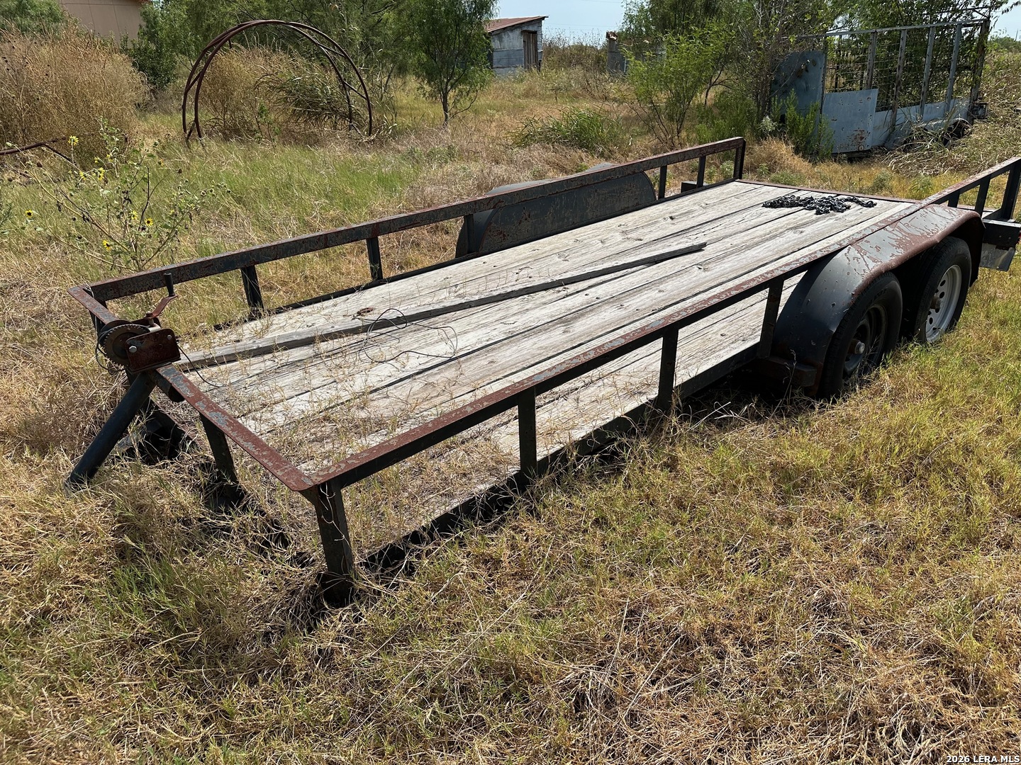 main property photo 10
