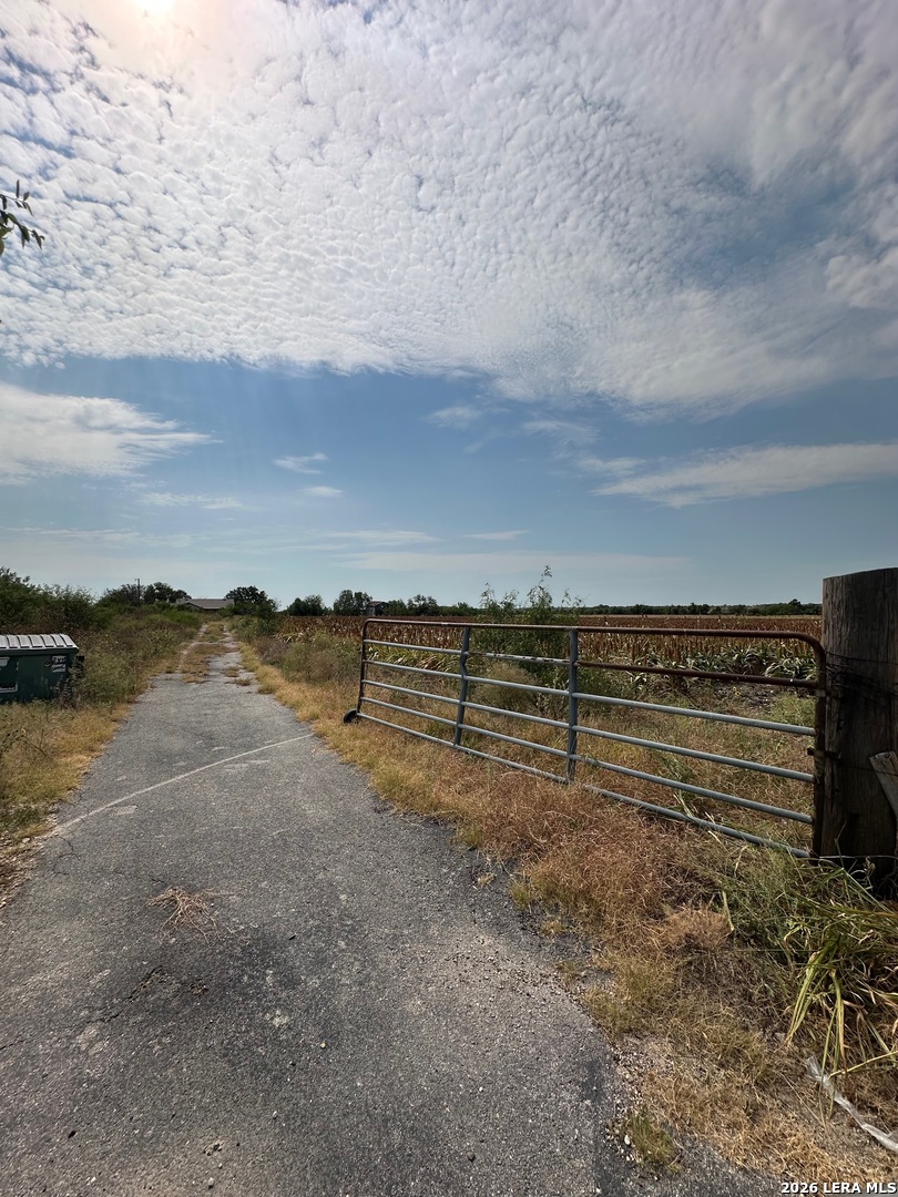 main property photo 11