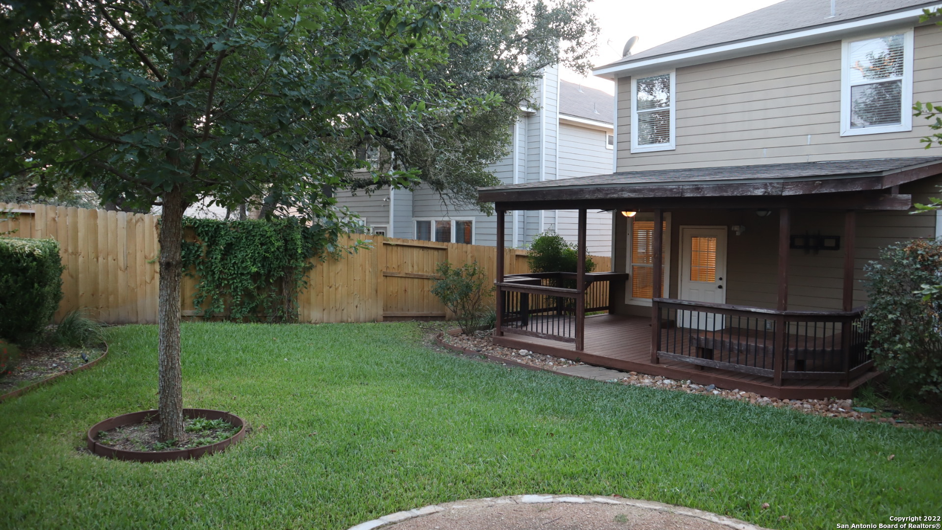 main property photo 15