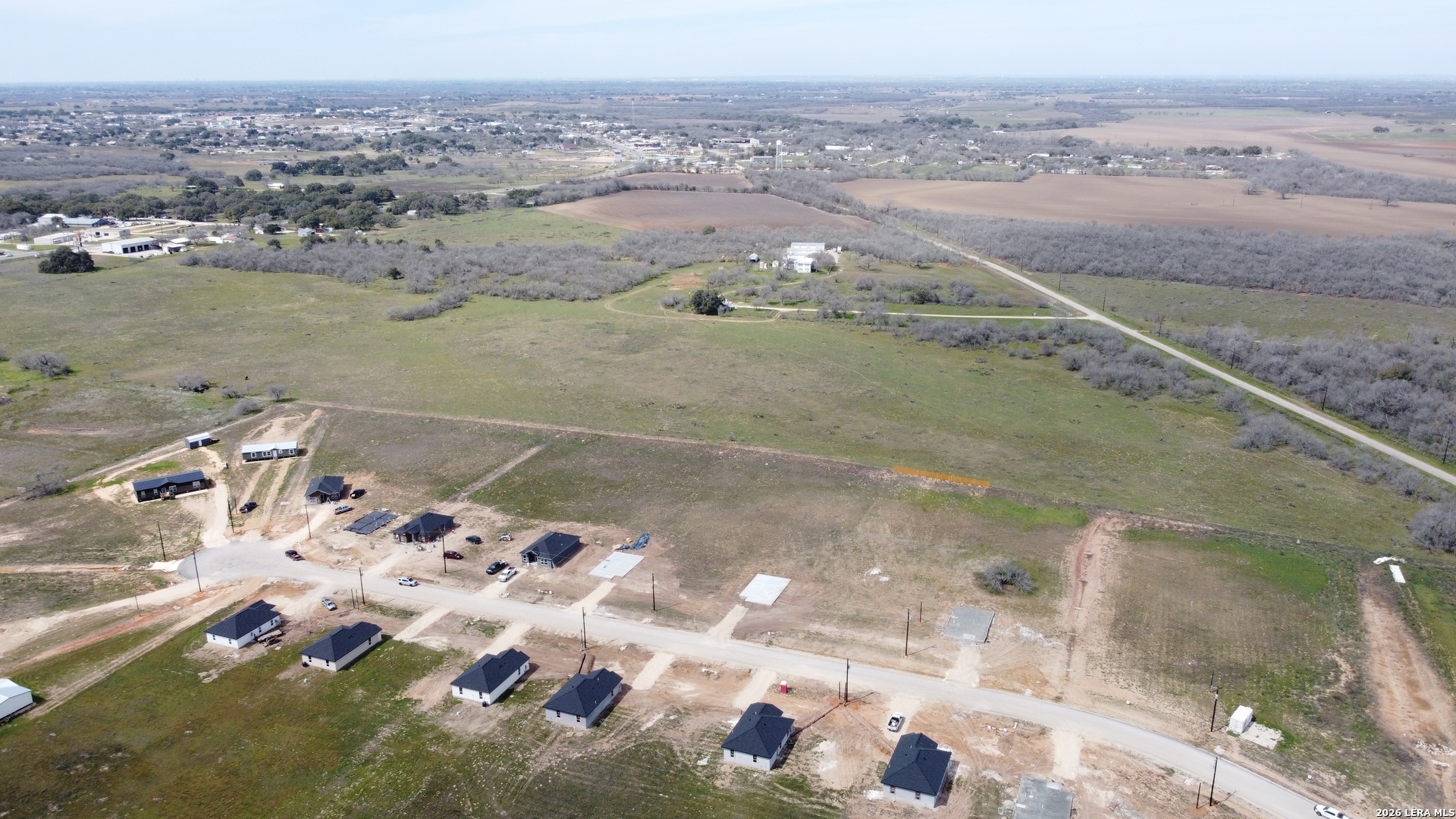 main property photo 27