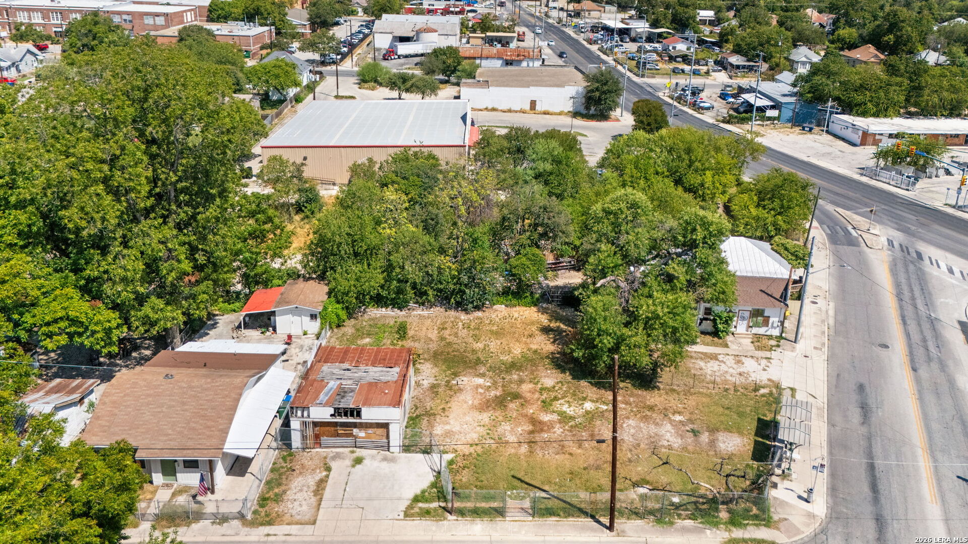 main property photo 2