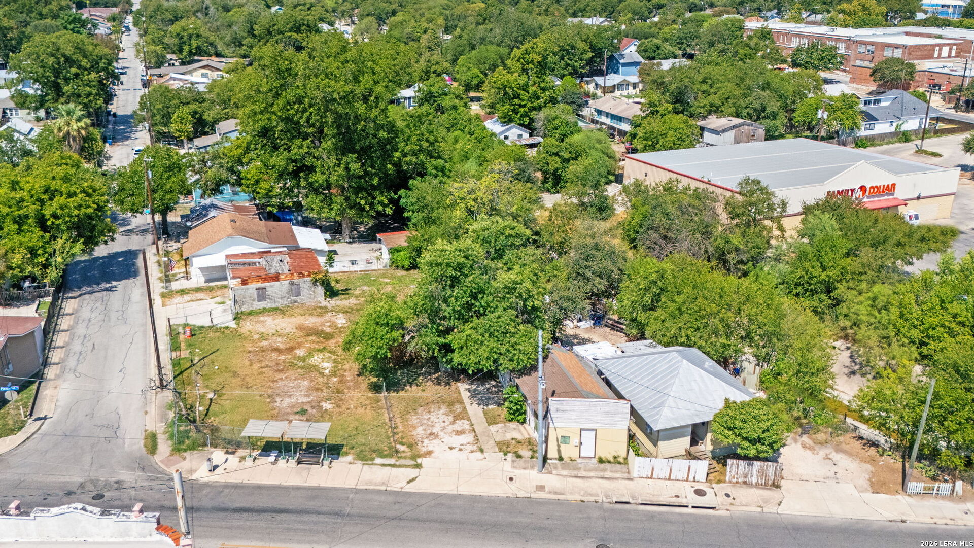 main property photo 3