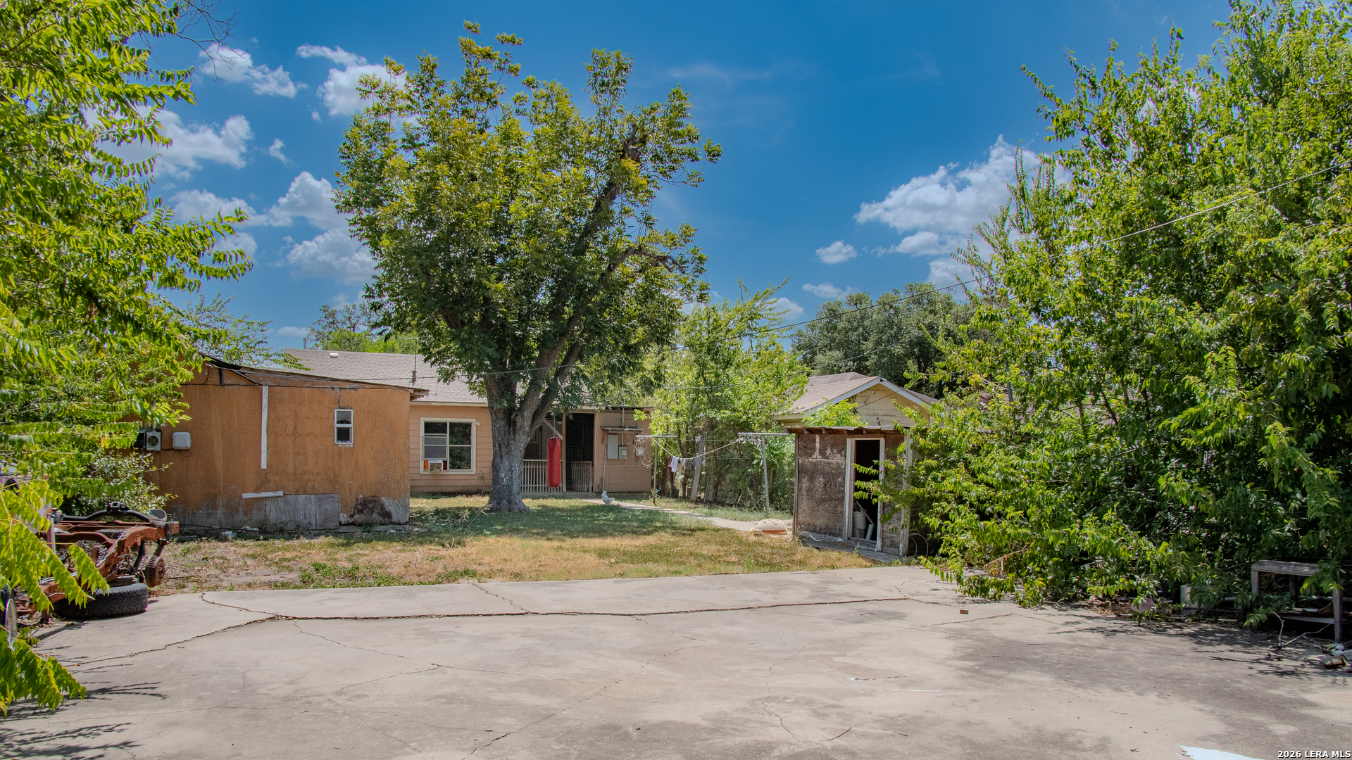 main property photo 15