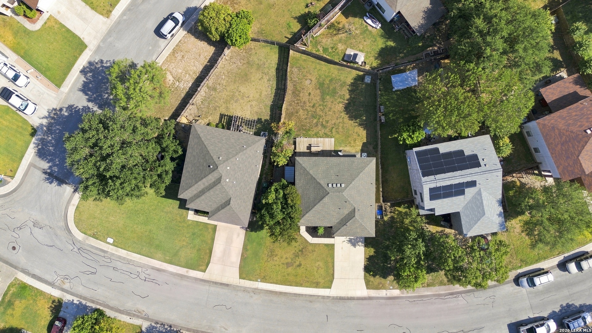 main property photo 27