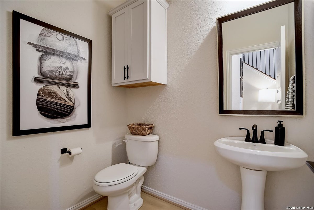 main property photo 12