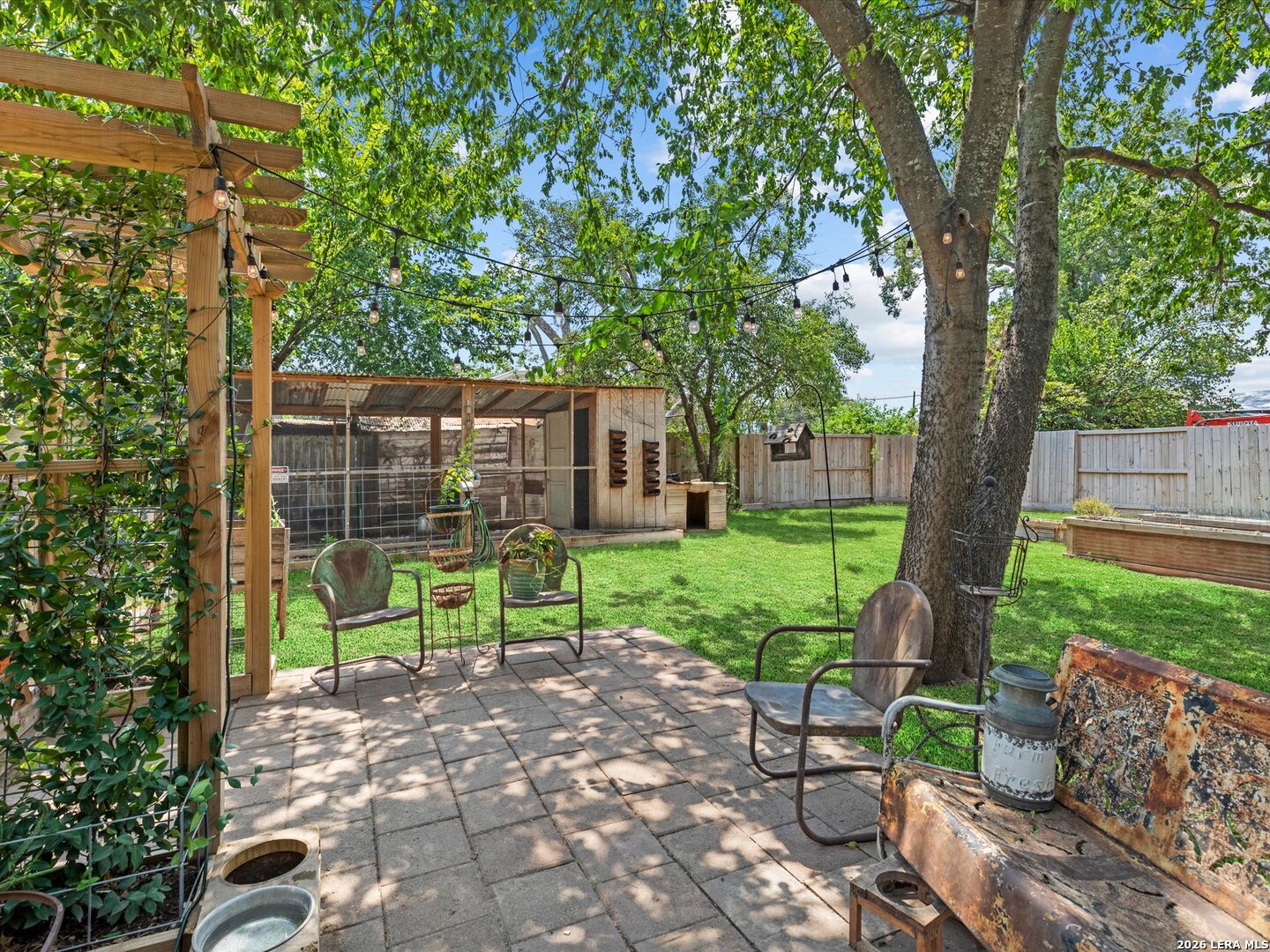 main property photo 35