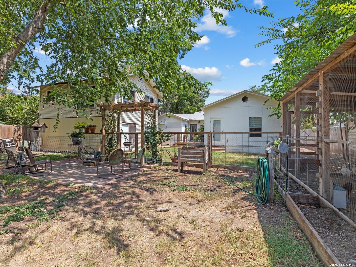 main property photo 47